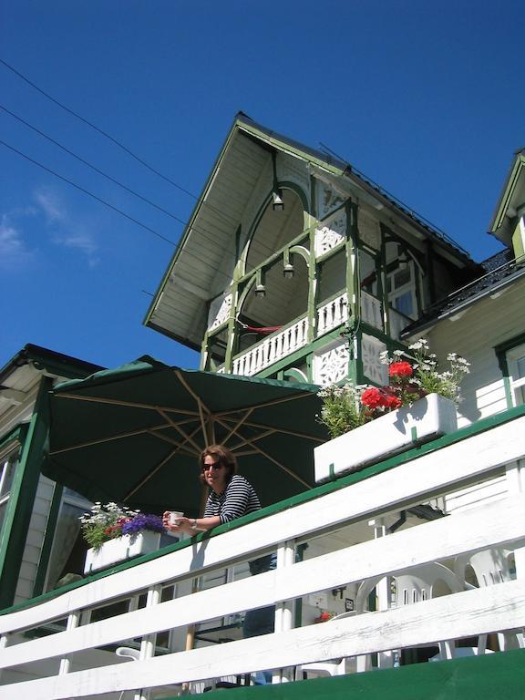 Hjelle Hotel ภายนอก รูปภาพ