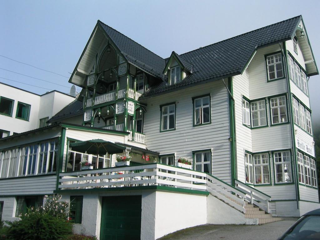 Hjelle Hotel ภายนอก รูปภาพ