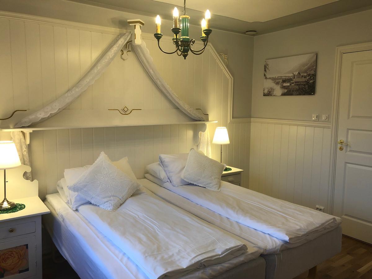 Hjelle Hotel ภายนอก รูปภาพ